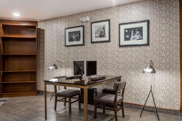 Wyndham Garden San Jose Silicon Valley image 13